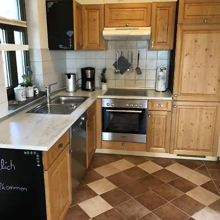 Schoenes In Dargun Mit Pool Holiday home Barlin