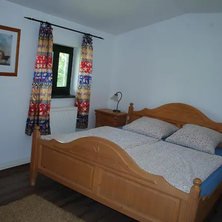 Schoenes In Dargun Mit Pool Holiday home